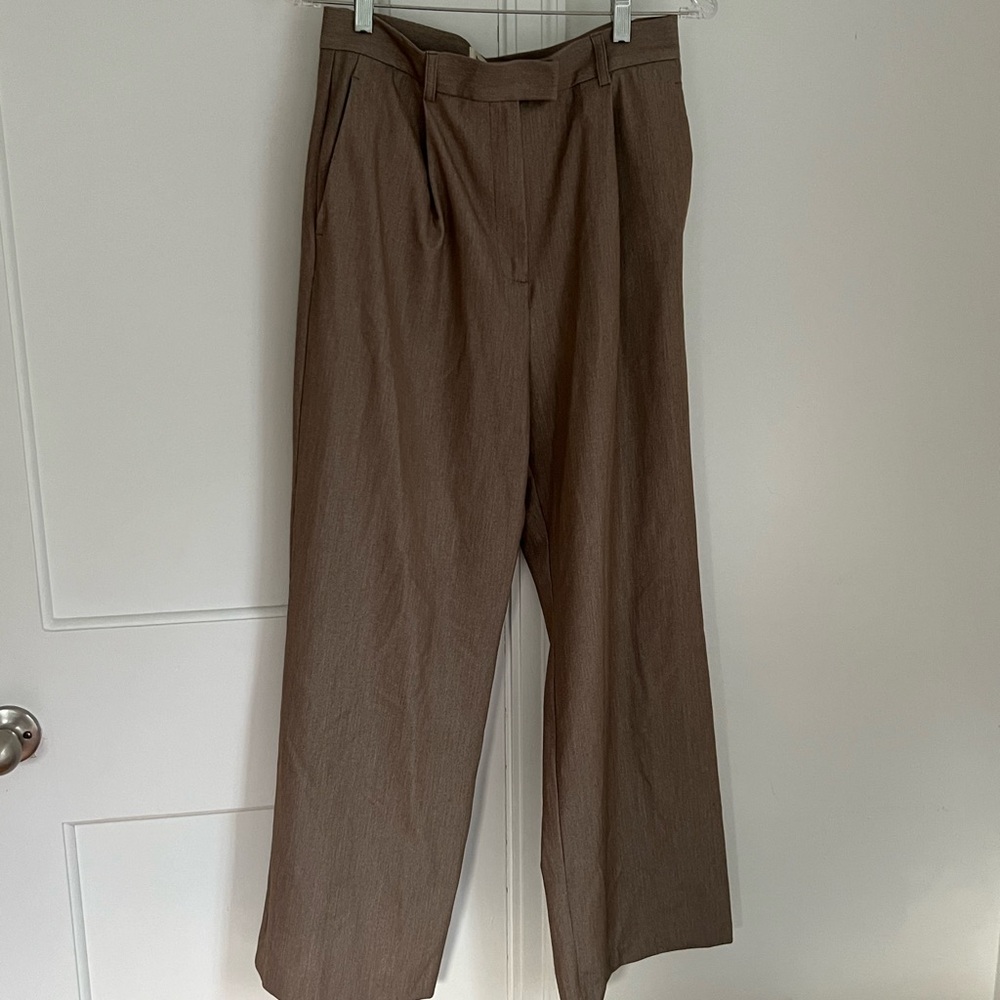 Djerf Avenue Favorite Pants in Oat